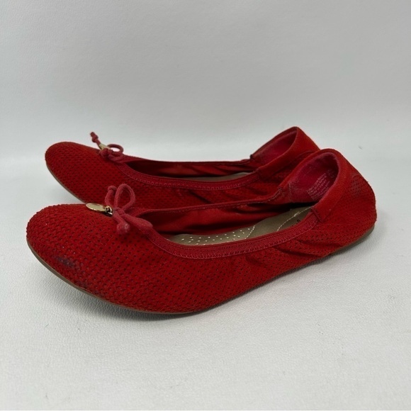 Dexflex Comfort Womens Red Perforated Slip On Ballet Flats Size 6 - Picture 3 of 13
